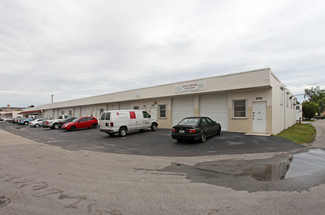 Plus de détails pour 4750-4782 NE 10th Ave, Oakland Park, FL - Industriel à louer