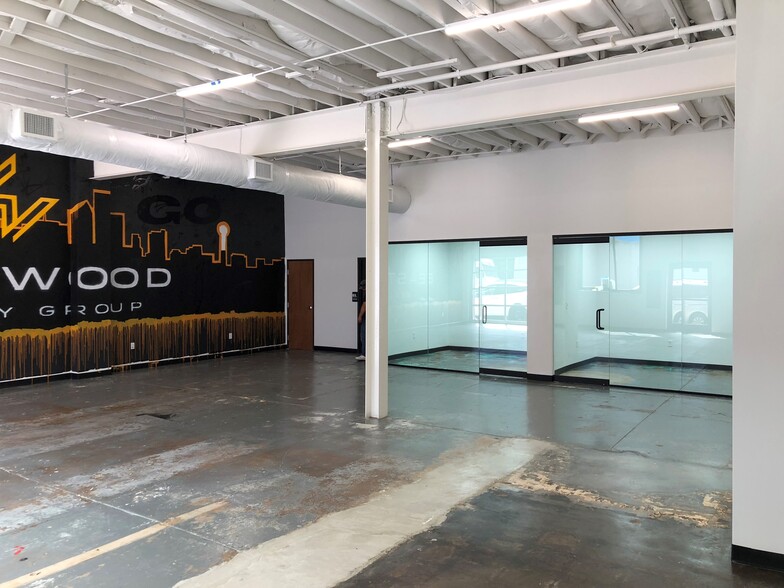 3901 Main St, Dallas, TX for lease - Interior Photo - Image 2 of 15