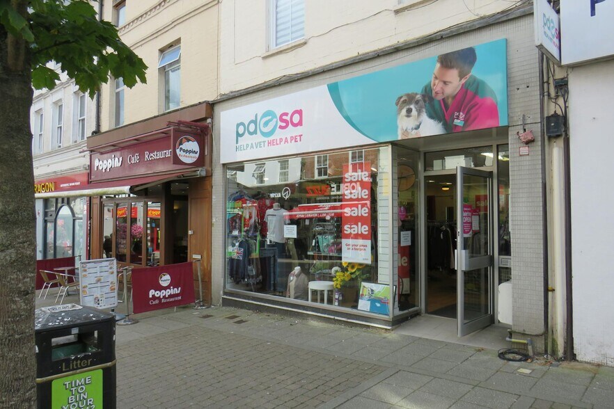 11 Union St, Aldershot for lease - Primary Photo - Image 1 of 3
