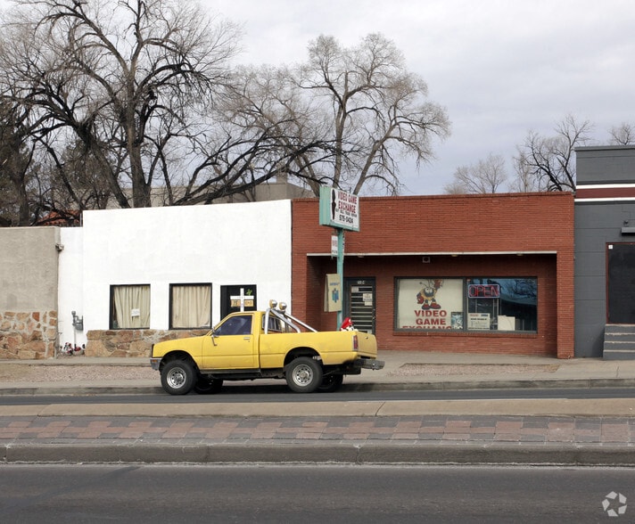 2104 E Platte Ave, Colorado Springs, CO à vendre - Photo du bâtiment - Image 2 de 2