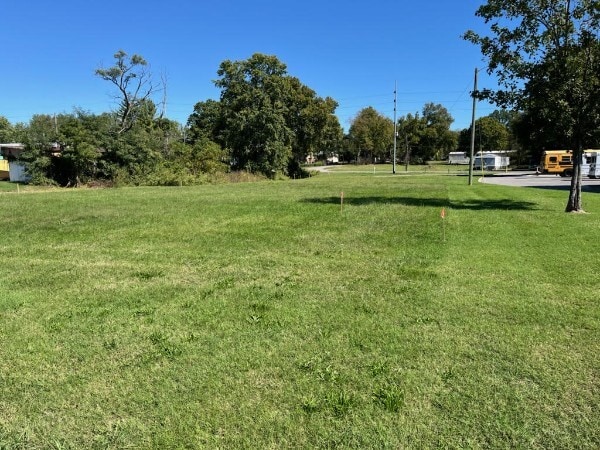 1045 Water Ave, Gallatin, TN à vendre - Photo du bâtiment - Image 2 de 4