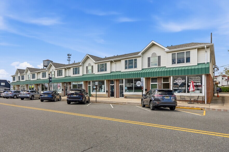 307-341 Main St, Allenhurst, NJ à vendre - Photo du bâtiment - Image 2 de 50