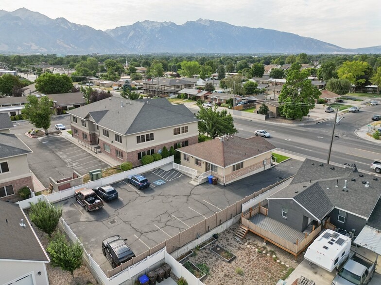 177 E Fort Union Blvd, Midvale, UT for sale - Aerial - Image 3 of 15