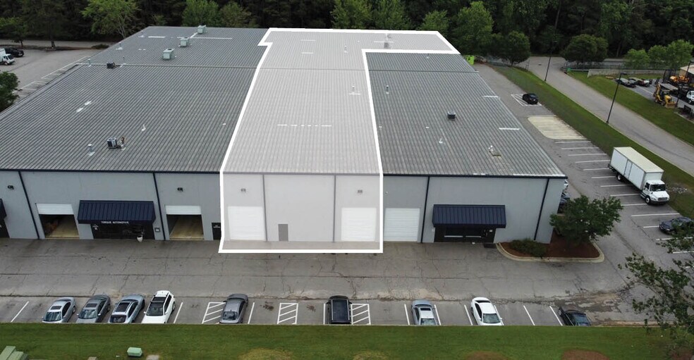 3216 Spottswood St, Raleigh, NC à louer - Photo du bâtiment - Image 3 de 8