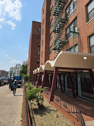 More details for 8635 Queens Blvd, Elmhurst, NY - Office/Medical for Lease