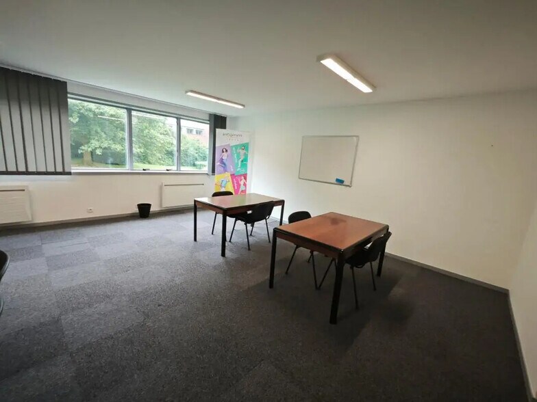 Bureau dans VILLENEUVE-D'ASCQ à louer - Photo intérieure - Image 2 de 5