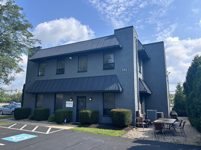 1744 Sumneytown Pike, Kulpsville, PA à louer - Photo du bâtiment - Image 3 de 12