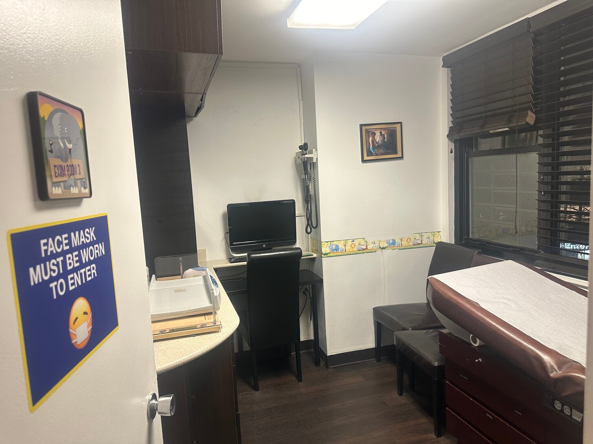 315 W 57th St, New York, NY à louer Photo intérieure- Image 1 de 16