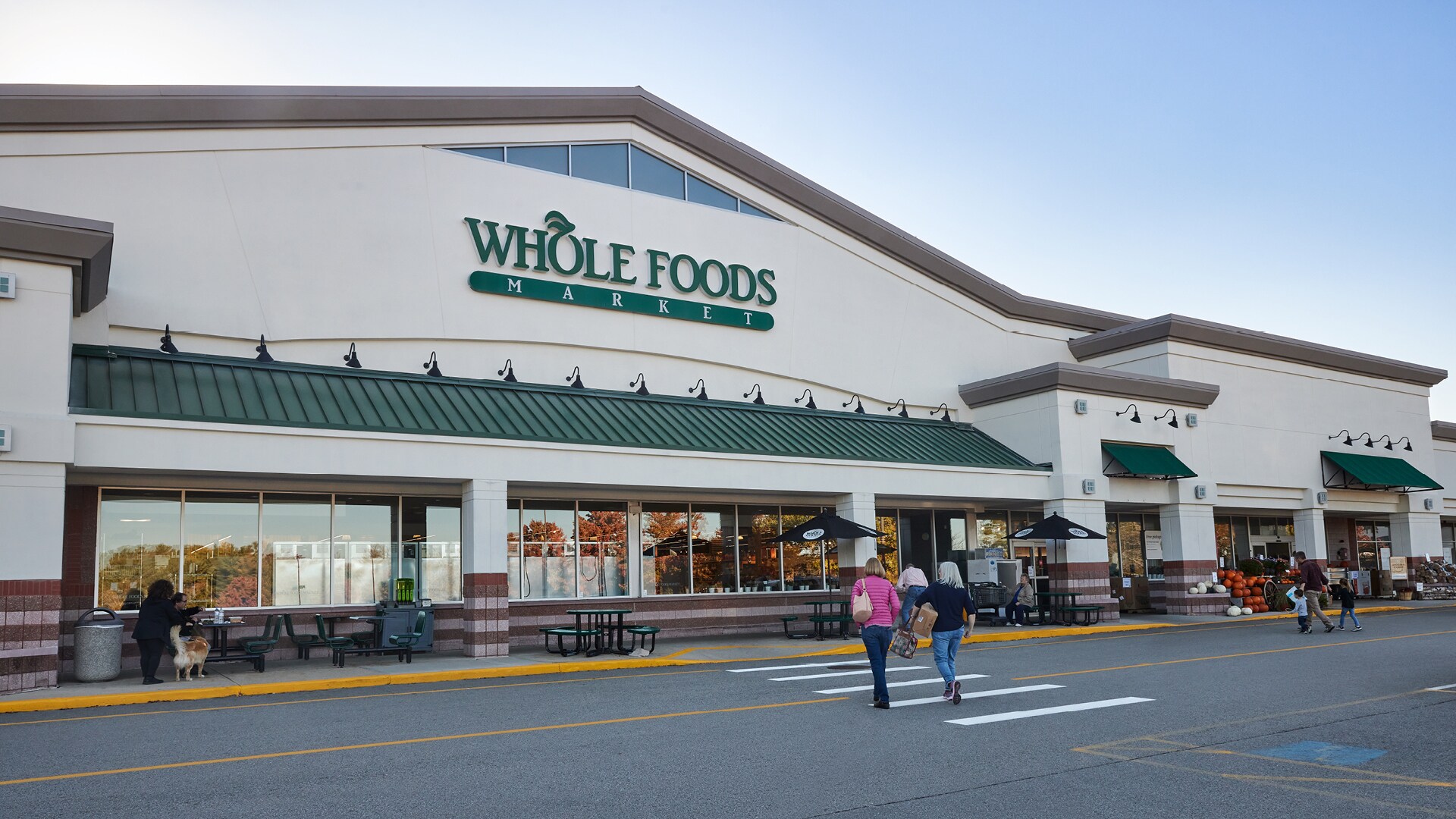 245-267 Hartford Ave, Bellingham, MA à louer Photo du bâtiment- Image 1 de 10