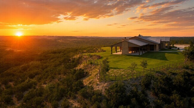 Plus de détails pour 6000 Tucker Dr, Weatherford, TX - Spécialité à vendre
