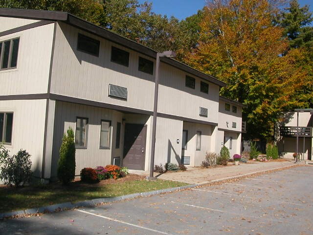 40-60 Beechwood Dr, North Andover, MA à louer Photo du bâtiment- Image 1 de 39