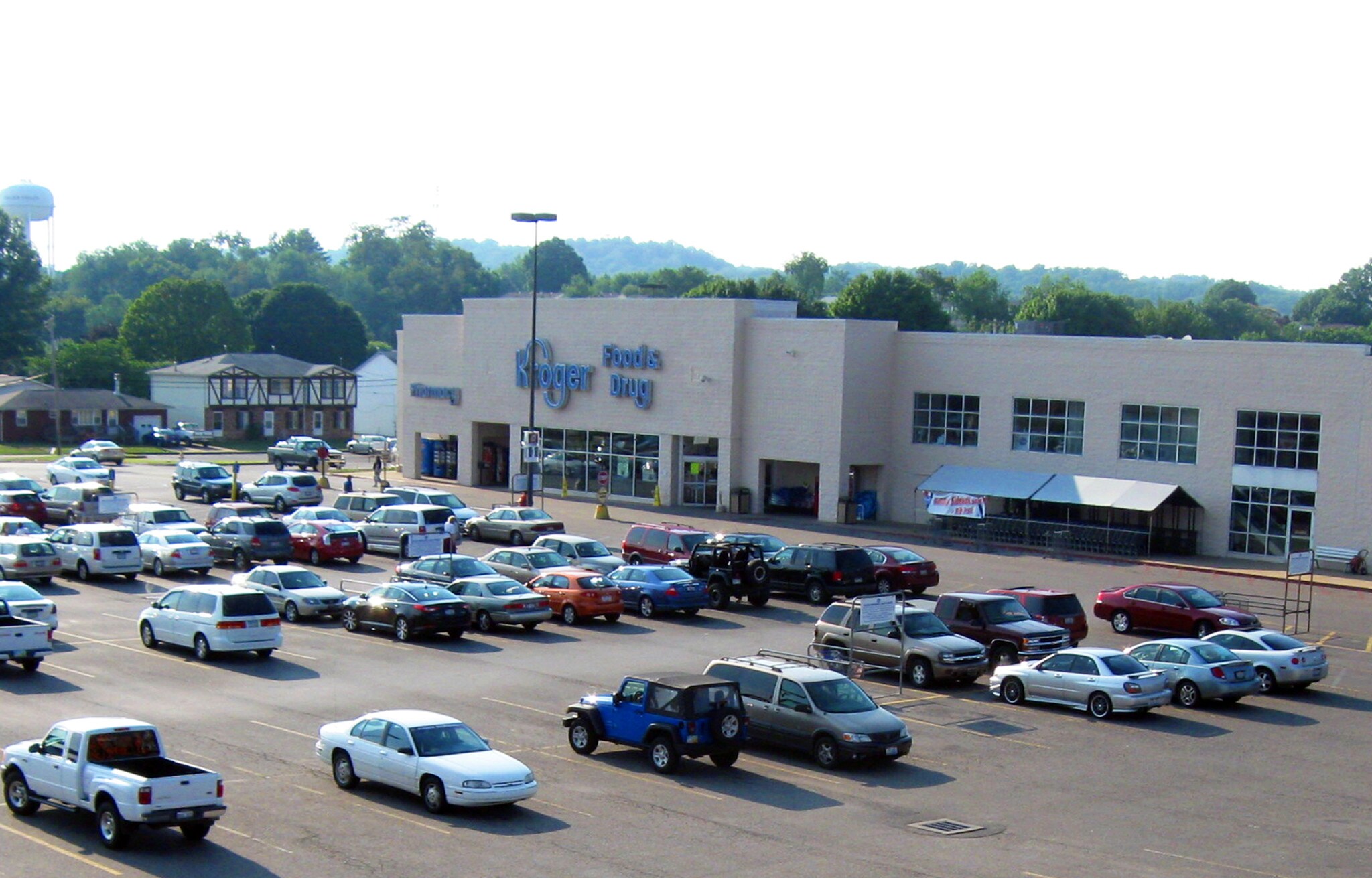 1008 Washington Blvd, Belpre, OH à louer Photo du bâtiment- Image 1 de 5