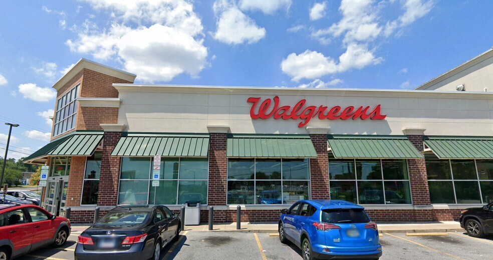 6498 Landover Rd, Hyattsville, MD à louer - Photo du bâtiment - Image 3 de 3