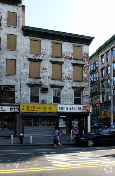 89 Canal St, New York, NY à louer - Photo du bâtiment - Image 2 de 6