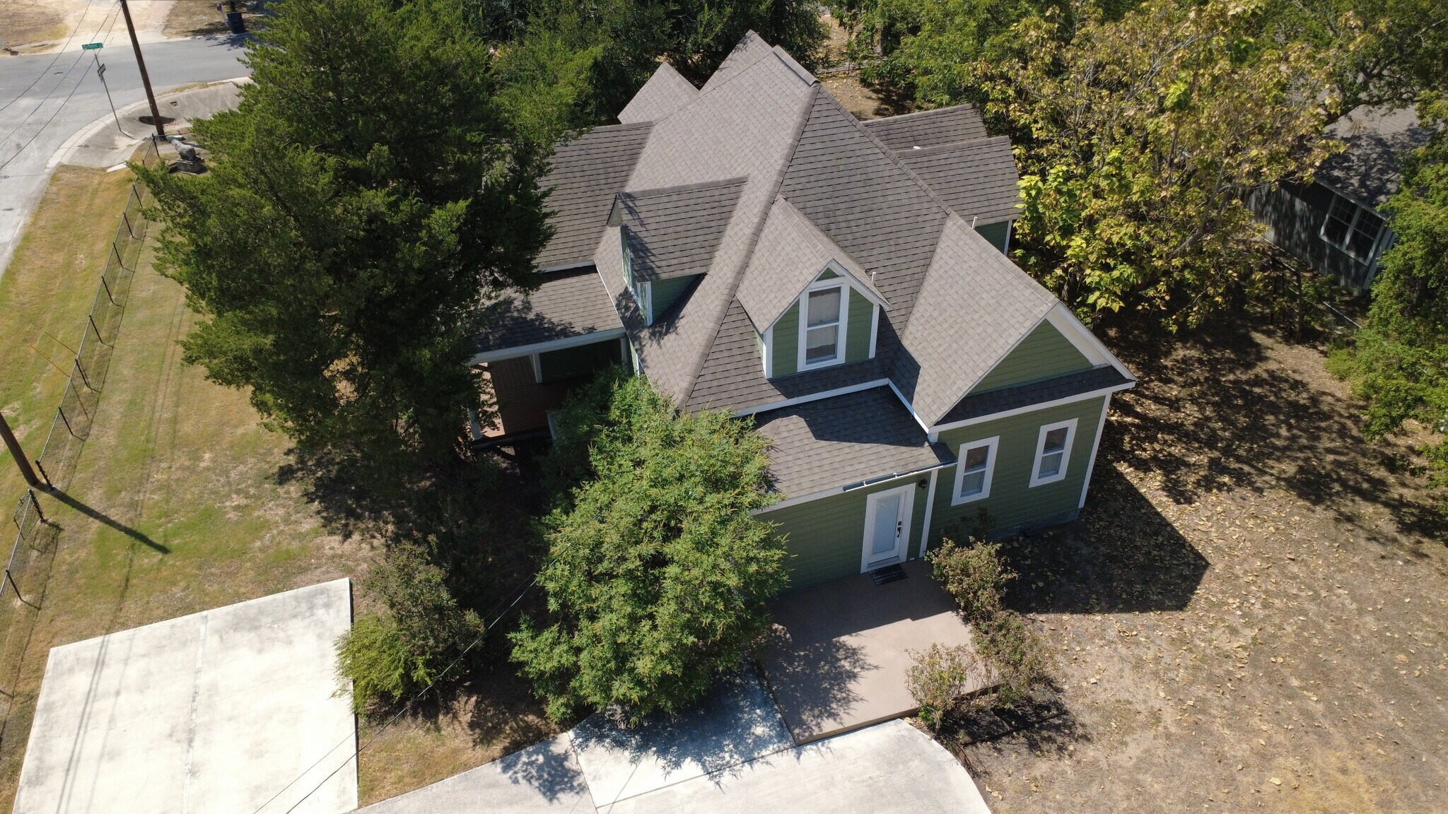 206 Taylor St, Hutto, TX for lease Interior Photo- Image 1 of 1