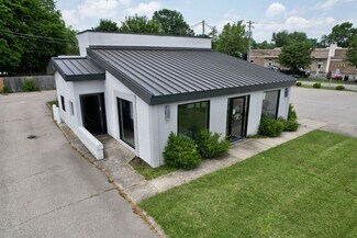 Plus de détails pour 2615 Charlestown Rd, New Albany, IN - Commerce de détail à louer