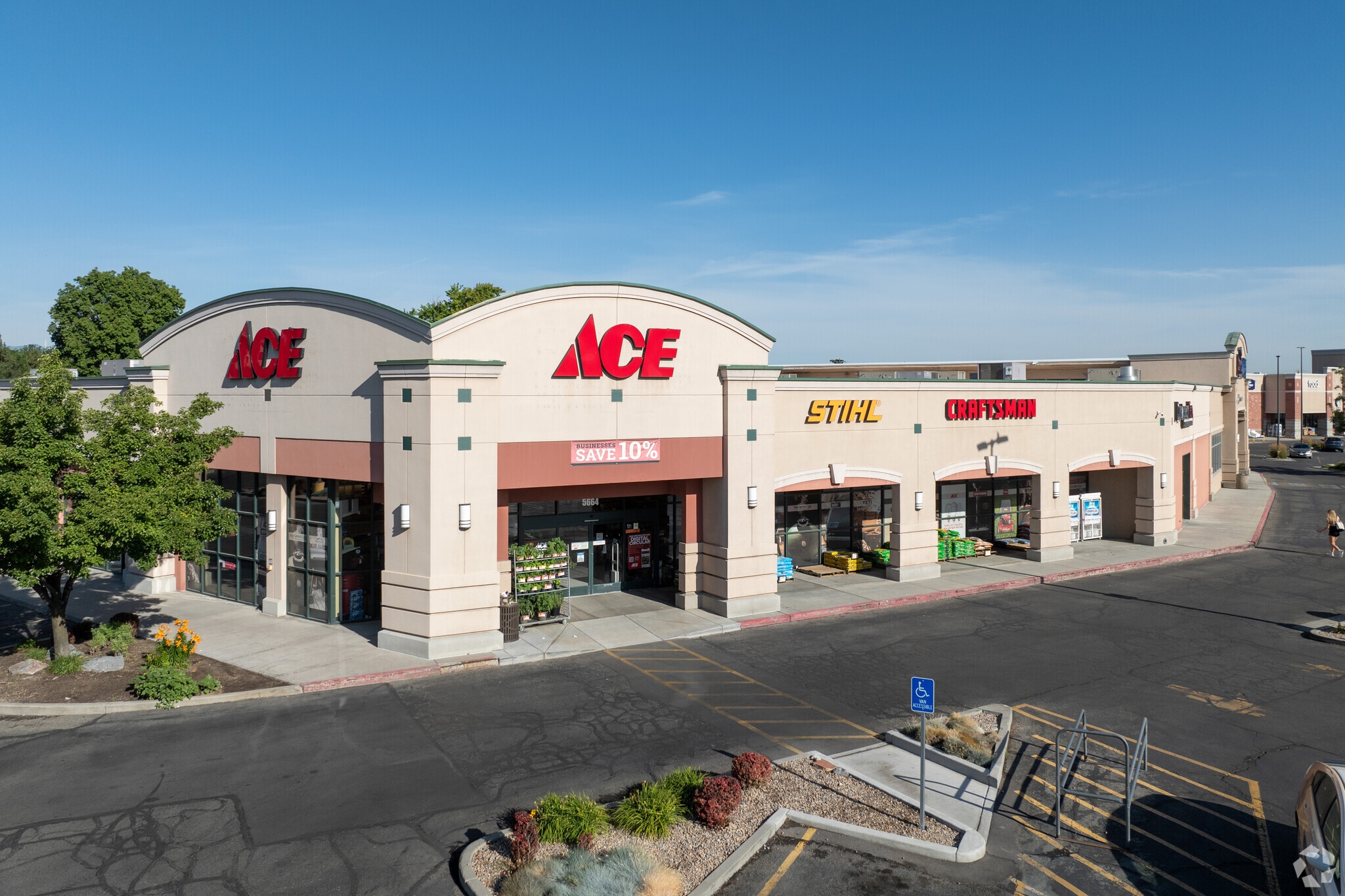 5632 S 900 E, Salt Lake City, UT for lease Primary Photo- Image 1 of 12