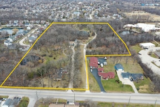 18238 W Gages Lake Rd, Grayslake, IL - Aerial map view