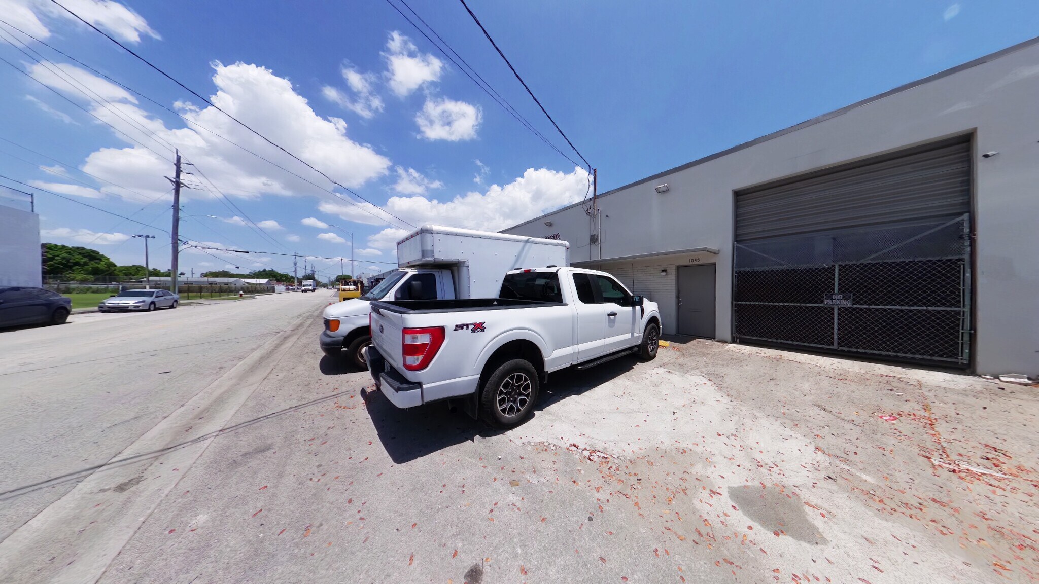 1035-1065 SE 9th Ct, Hialeah, FL for lease Interior Photo- Image 1 of 9