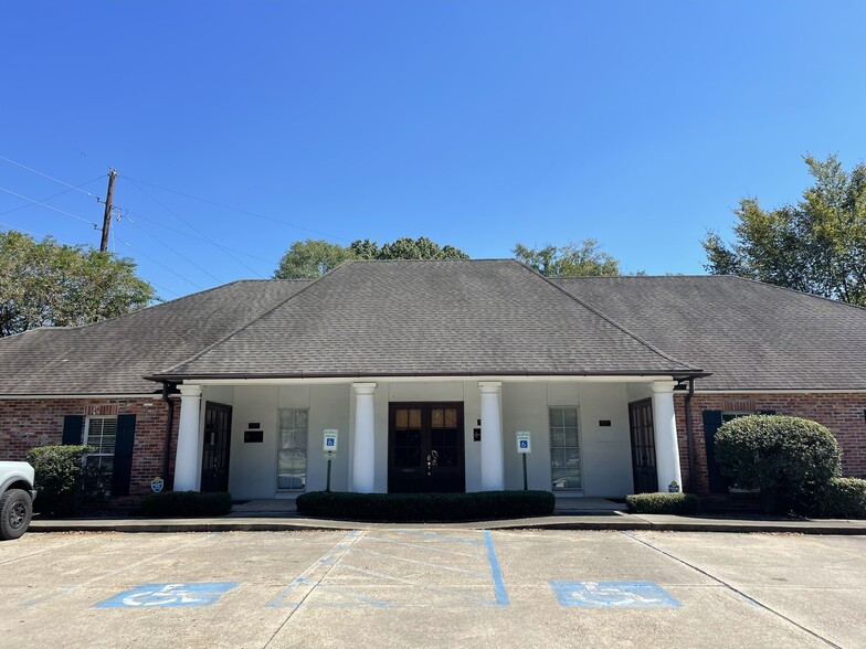 9456 Jefferson Hwy, Baton Rouge, LA for lease - Building Photo - Image 1 of 58