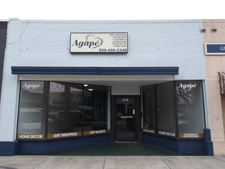 218 E Jackson St, Harlingen, TX à vendre - Photo du bâtiment - Image 1 de 14