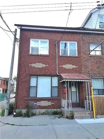 206 Bathurst St, Toronto, ON for sale Primary Photo- Image 1 of 1