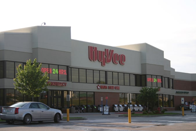 3870-3992 Jr Prewitt Pky, Osage Beach, MO for lease - Building Photo - Image 3 of 4