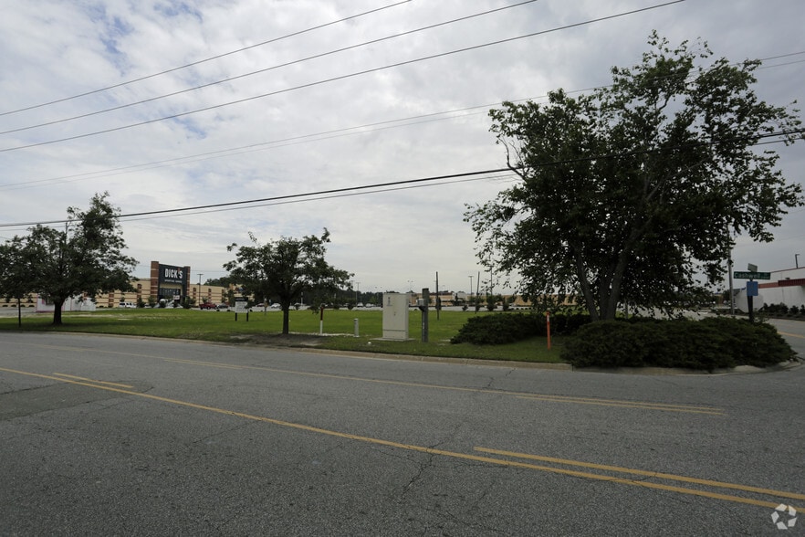 501 Eastgate Dr, Goldsboro, NC for lease - Other - Image 2 of 4