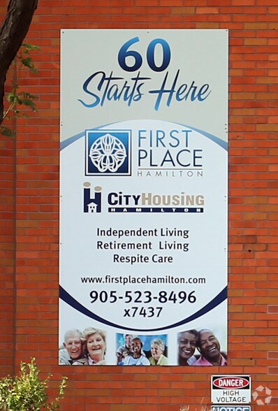 360 King St E, Hamilton, ON à louer - Photo du bâtiment - Image 2 de 7