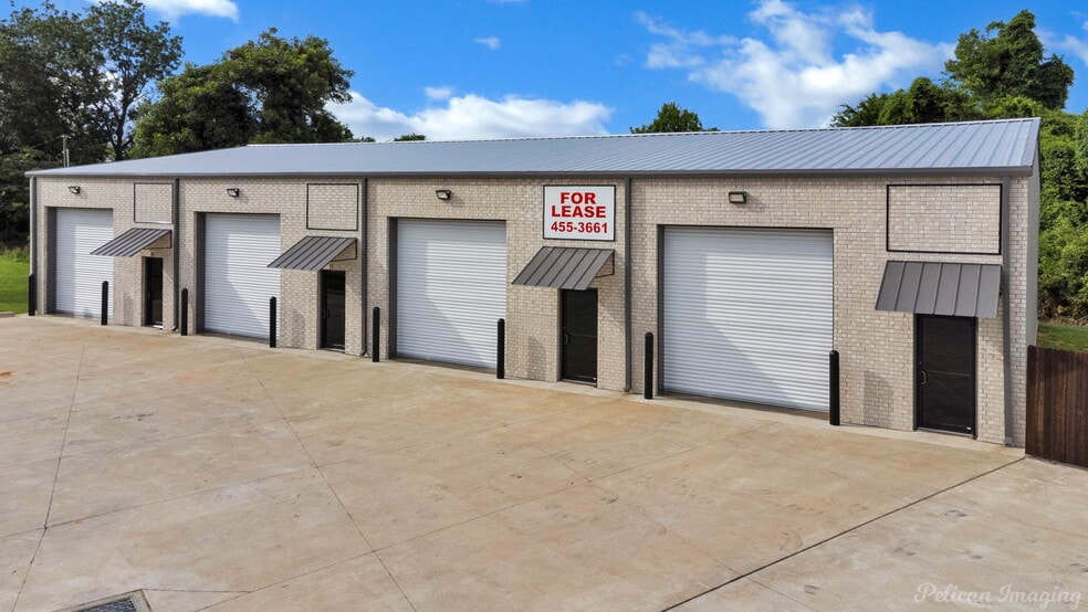 9275 Youree Dr, Shreveport, LA for lease - Building Photo - Image 2 of 12