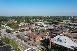 9452-9468 Towne Square Ave, Blue Ash, OH - Aérien  Vue de la carte