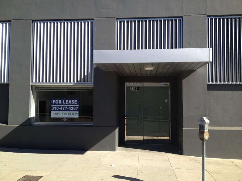 11329 Santa Monica Blvd, Los Angeles, CA for lease - Building Photo - Image 1 of 10