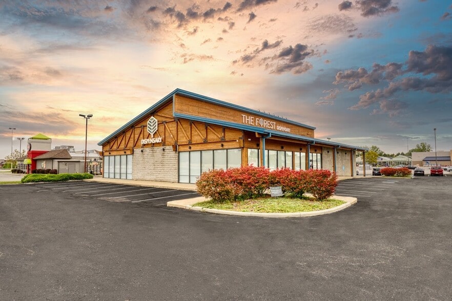 5020 Milan Rd, Sandusky, OH for lease - Building Photo - Image 1 of 11