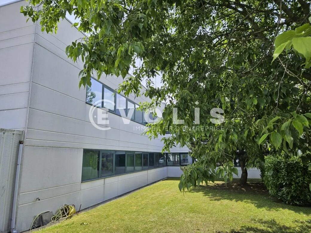 9 Avenue Des Froides Bouillies, Morangis for lease Primary Photo- Image 1 of 13