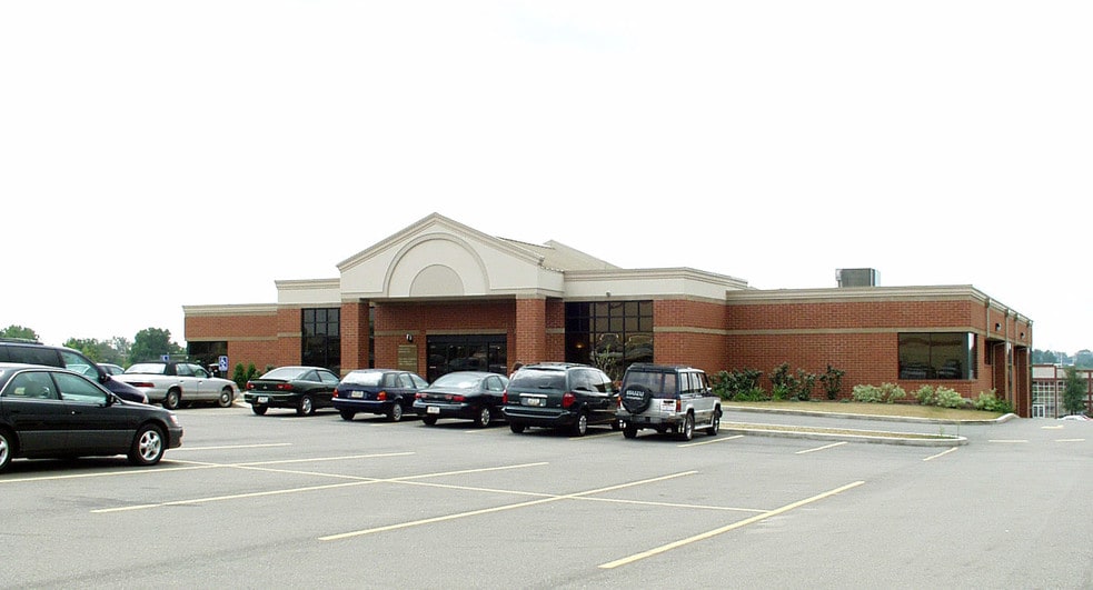 4105 Holiday St NW, Canton, OH for lease - Other - Image 2 of 7