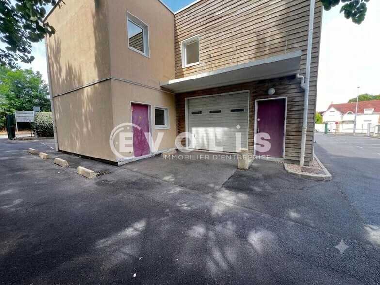 Flex in Gometz Le Chatel for sale - Building Photo - Image 2 of 19
