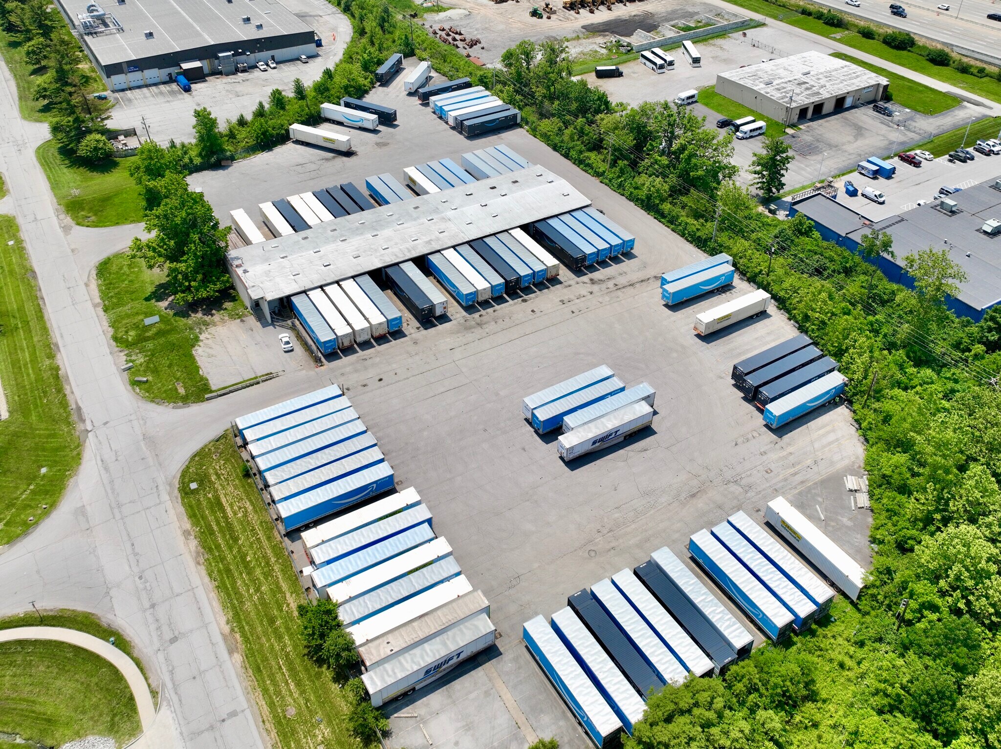 1850 Production Dr, Indianapolis, IN à louer Aérien- Image 1 de 3