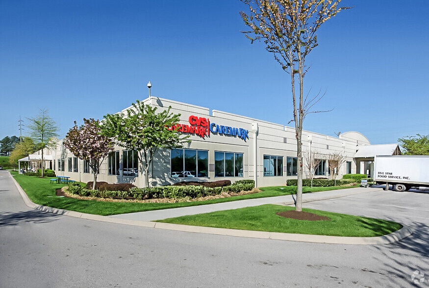 2401 Cherahala Blvd, Knoxville, TN for lease - Primary Photo - Image 2 of 7