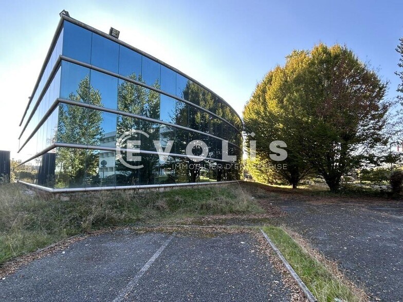 4 Avenue Charles Lindbergh, Mérignac for sale - Building Photo - Image 1 of 8