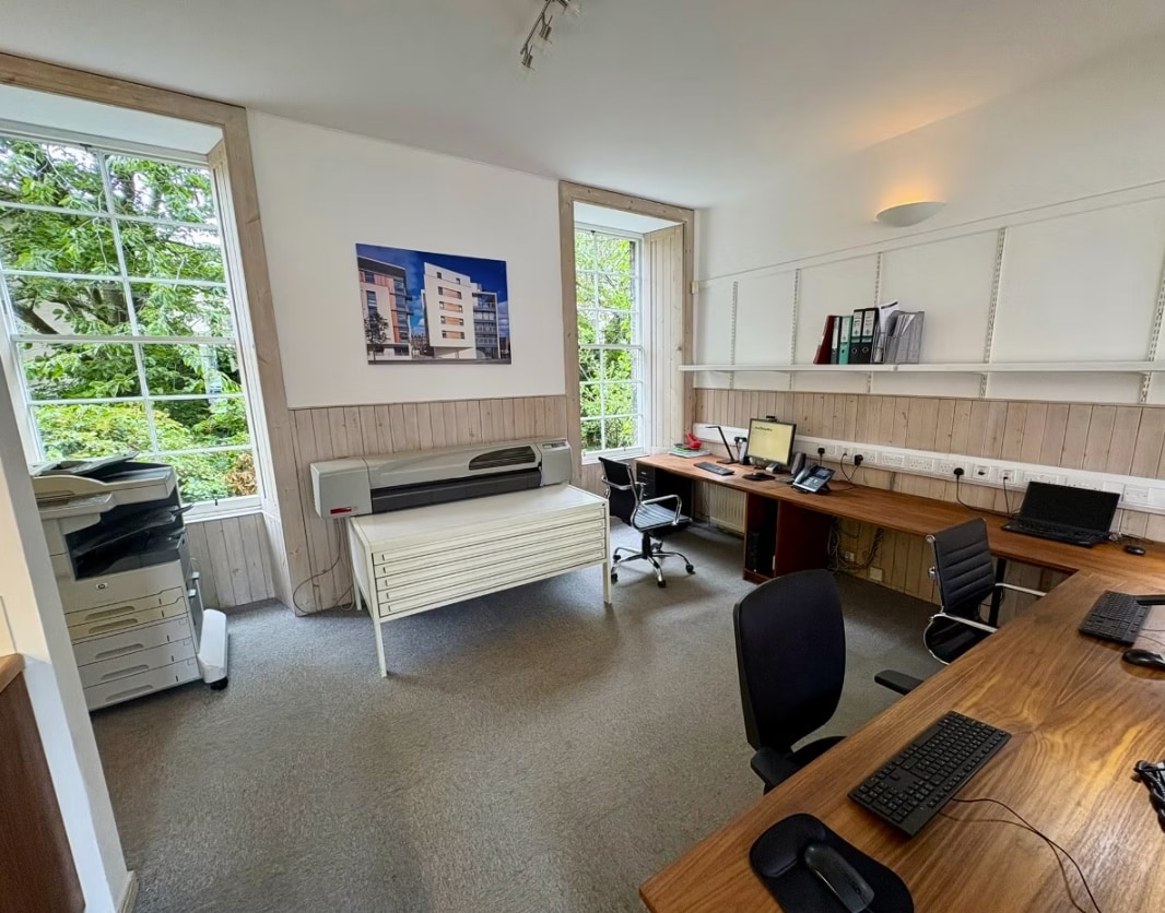3 Tolbooth Wynd, Edinburgh, MLN - Unit 3 - - Interior Photo - Image 1 of 11