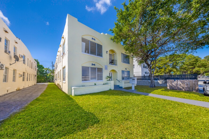 2028 SW 6th St, Miami, FL for sale - Building Photo - Image 3 of 33
