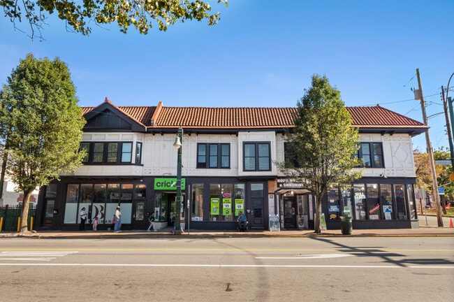 More details for 200-208 E Eighth Ave, Munhall, PA - Retail for Sale