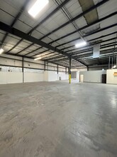 1520 Goodyear Dr, El Paso, TX for lease Interior Photo- Image 2 of 2