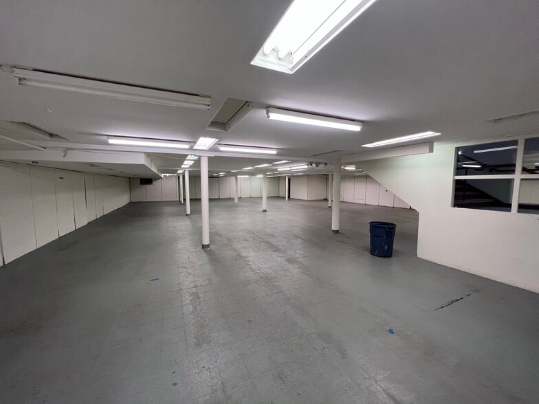 109 W Main St, Somerset, PA for sale - Interior Photo - Image 3 of 12