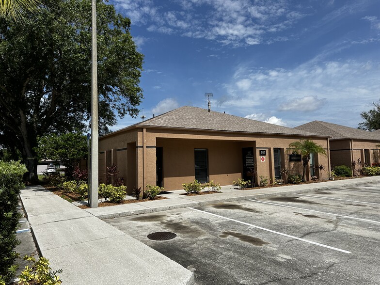 5121 Ehrlich Rd, Tampa, FL for sale - Building Photo - Image 2 of 7