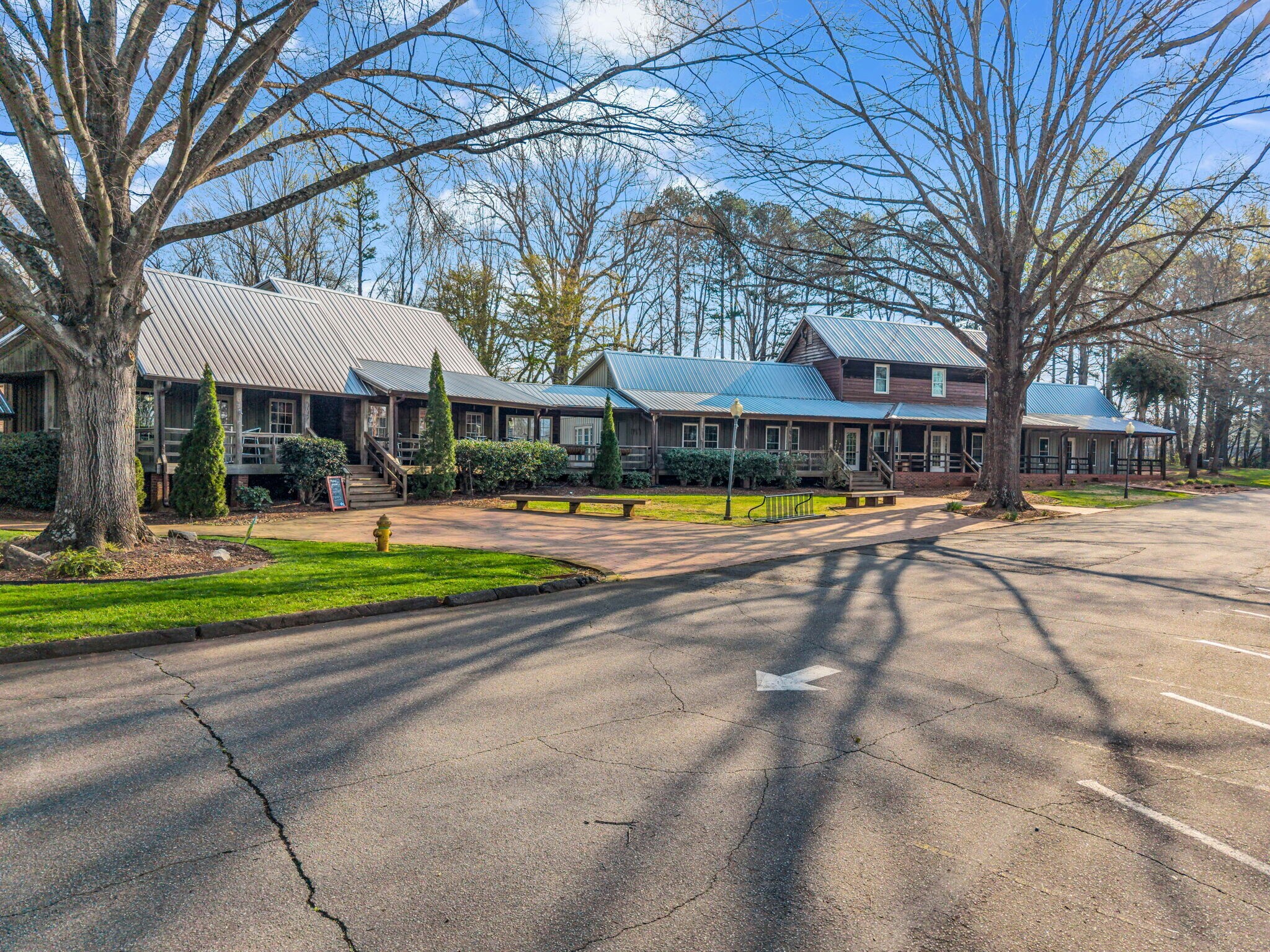 192 Fashion Cir, Rutherfordton, NC à vendre Photo principale- Image 1 de 55