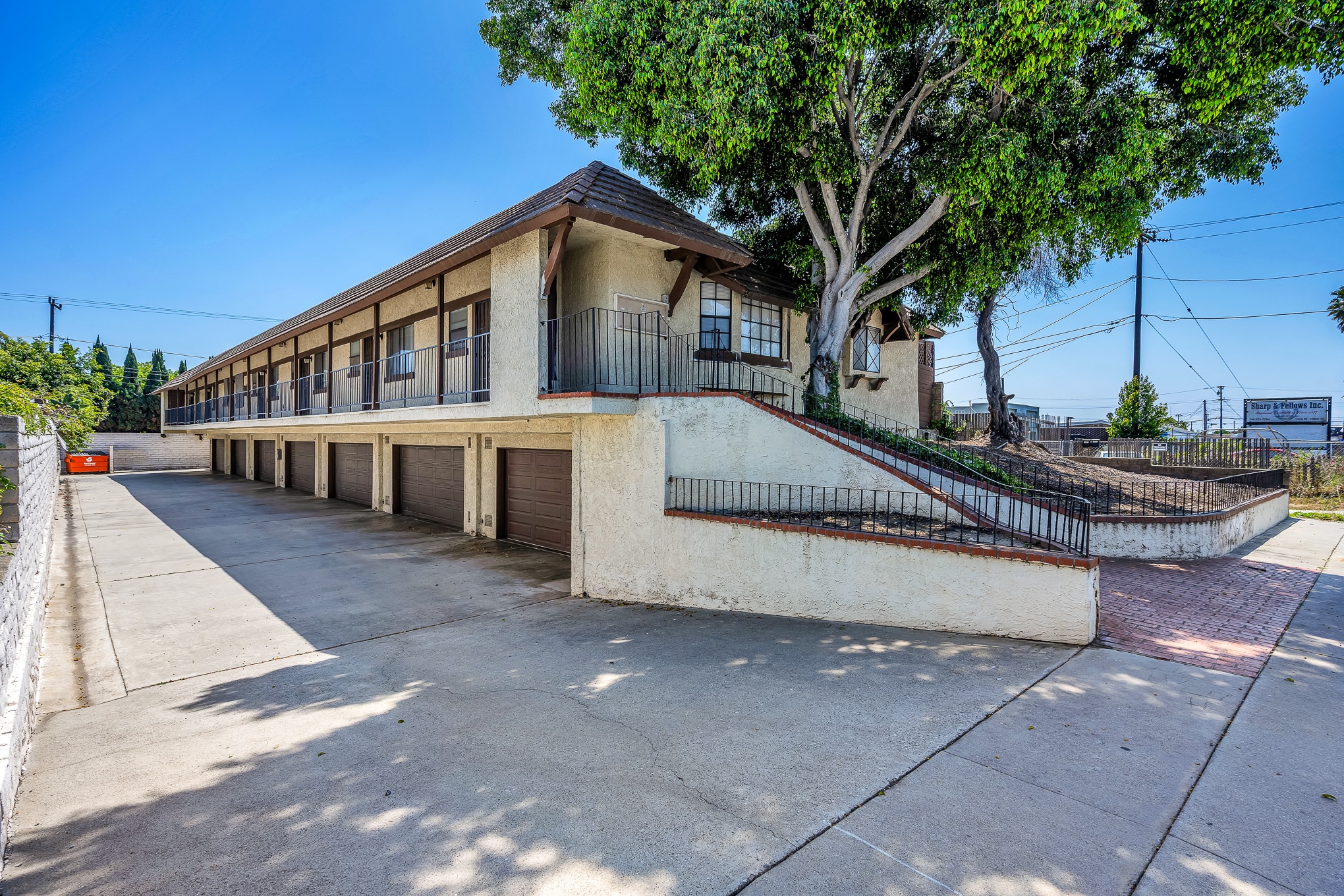 1316 W 166th St, Gardena, CA à vendre Photo du bâtiment- Image 1 de 9