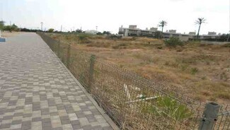 Plus de détails pour Terrain à vendre