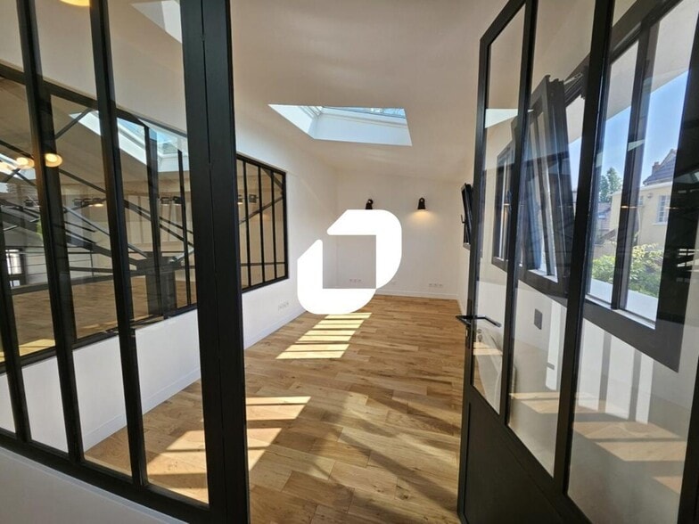 Bureau dans Arcueil à louer - Photo intérieure - Image 3 de 18