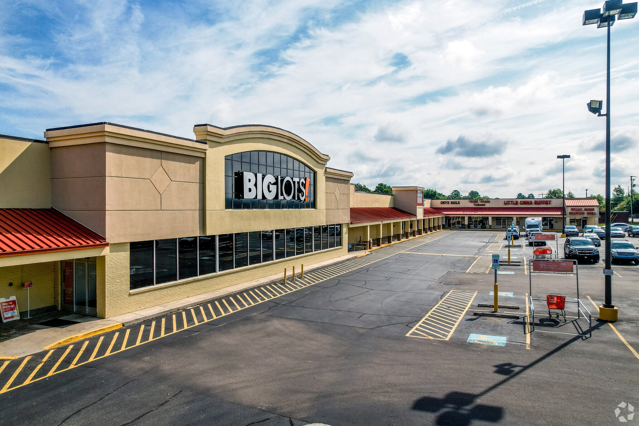 425-451 Columbia Ave, Lexington, SC for lease Building Photo- Image 1 of 10